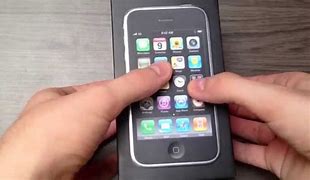 Image result for iPhone 3GS iOS 5 Box