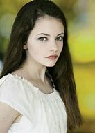 Image result for Twilight Cast Renesmee