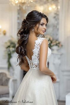 22+ Best Hairstyle For V Neck Wedding Dress - Hairstyle Catalog