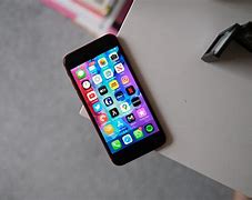 Image result for iPhone SE 2 Generazione