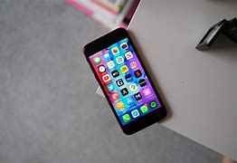 Image result for iPhone SE2 Reviews