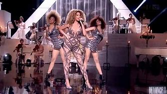 Image result for Beyoncé On Stage Crazy Love