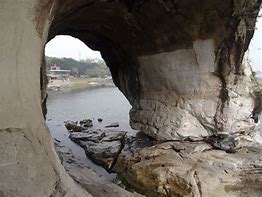 Image result for Guilin Pagoda Lake