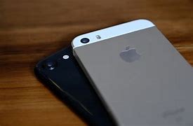 Image result for iPhone SE 2016 Top of the Screen