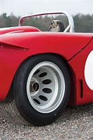 Image result for Alfa Romeo 2Uettottanta