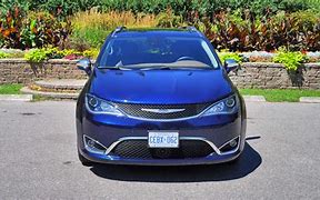 Image result for 2018 Chrysler Pacifica Limited