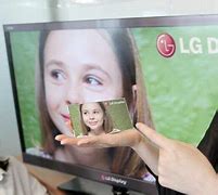 Image result for Pic of Display Side to Side LG G4 vs LG V2.0
