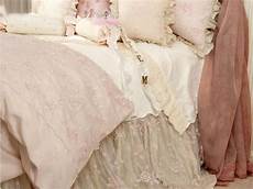 piumoni da letto piumoni matrimoniali per un letto shabby chic 25 modelli piumoni da letto piumoni matrimoniali per un letto shabby chic 25 modelli