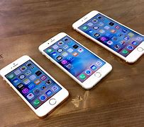 Image result for iPhone X vs iPhone SE 3rd Gen