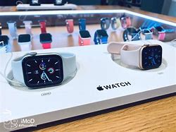 Image result for Apple Watch Series 5 Nike Space Gray