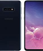 Image result for Galaxy S10e vs iPhone XR
