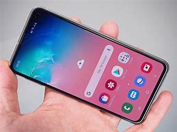 Image result for Samsung Galaxy S10e Review