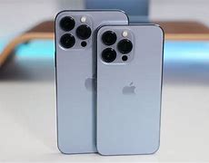 Image result for iPhone 13 vs 13 Pro Size