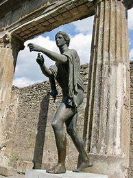 Image result for Pompeii Statues of People Hollow