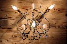 candele ornamentali applique a 3 con volute boccoli in ottone e candele candele ornamentali applique a 3 con volute boccoli in ottone e candele