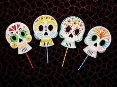 crafts halloween deck the howls 6 easy crafts parents crafts halloween deck the howls 6 easy crafts parents