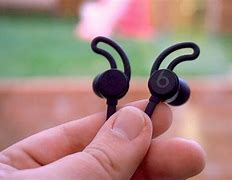 Image result for Earphones Apple Filaire