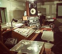 Image result for Vintage Tiny Radio Station