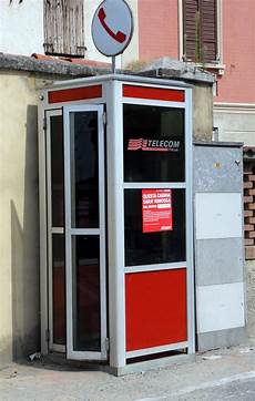 messaggi da cabina telefonica news addio alle cabine telefoniche sostituite da hotspot messaggi da cabina telefonica news addio alle cabine telefoniche sostituite da hotspot