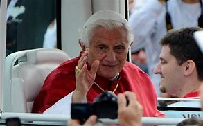 Image result for Papa Benedetto XVI Retira a Marcien Maciel