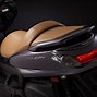 Image result for Yamaha X-Max 400 vs Majesty