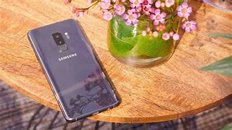 Image result for iPhone 3G vs Samsung Galaxy S9