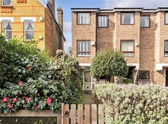 Image result for Show Pictures of Houses in Alleyn Road SE21