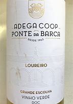 Adega Cooperativa Ponte da Barca Vinho Verde Adamado Meio Seco に対する画像結果