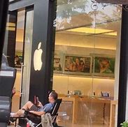 Image result for iPhone 7 Apple Store