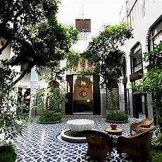 cortile spagnolo central courtyard ville casas espa 241 olas terraza casa cortile spagnolo central courtyard ville casas espa 241 olas terraza casa