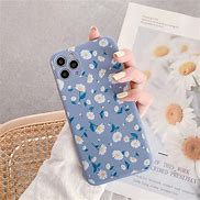 Image result for iPhone 13 Cases for Preppy Daisy Flowers