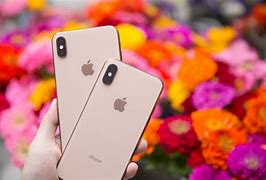 Image result for iPhone 7 Plus vs XS Max