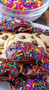 Image result for Dipped Chocolate Chip Cookies