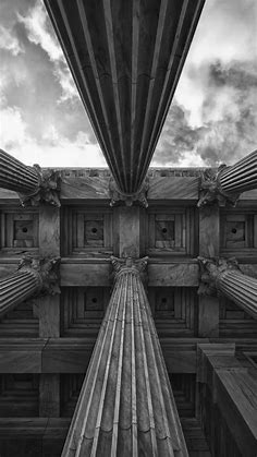 Baroque architecture / iPhone architecture wallpaper | New york architecture, New york photography, Black and white city