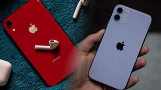 Image result for iPhone SE 2022 vs iPhone 11