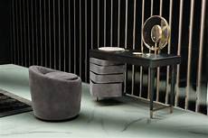 consolle per da letto eleganza firmata smania mobile trucco e pouf loren consolle per da letto eleganza firmata smania mobile trucco e pouf loren