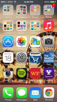 Image result for iPhone 5 iOS 7 Home Screen