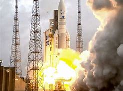 Image result for Ariane 5 Decolage