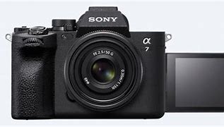 Image result for Sony İlce 7M4