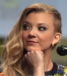 natalie dormer 2014 natalie dormer 2014 comic con cropped jpg natalie dormer 2014 natalie dormer 2014 comic con cropped jpg