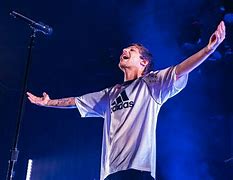 Image result for Louis Tomlinson Waist