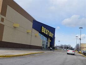 Image result for Currb Lookiug Sha Best Buy Store
