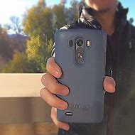 Image result for OtterBox Symmetry vs Commuter Galaxy S10e