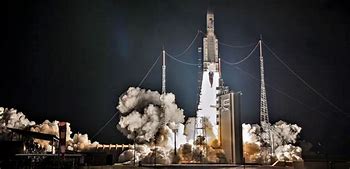 Image result for Ariane 5 运载火箭 爆炸