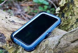 Image result for Black Phone Case iPhone 11 OtterBox