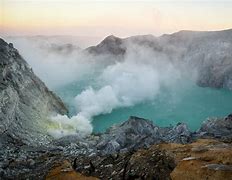 卡瓦伊真火山  的图像结果