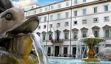 decreti ministero interno migranti nascono i centri di permanenza per i rimpatri decreti ministero interno migranti nascono i centri di permanenza per i rimpatri