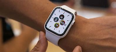 Image result for Relogio Apple Watch No Pulso