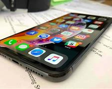 Image result for iPhone SE Pluis