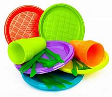 piatti e bicchieri di plastica colorati argo stop the plastic in disposable tableware from 2020 in piatti e bicchieri di plastica colorati argo stop the plastic in disposable tableware from 2020 in